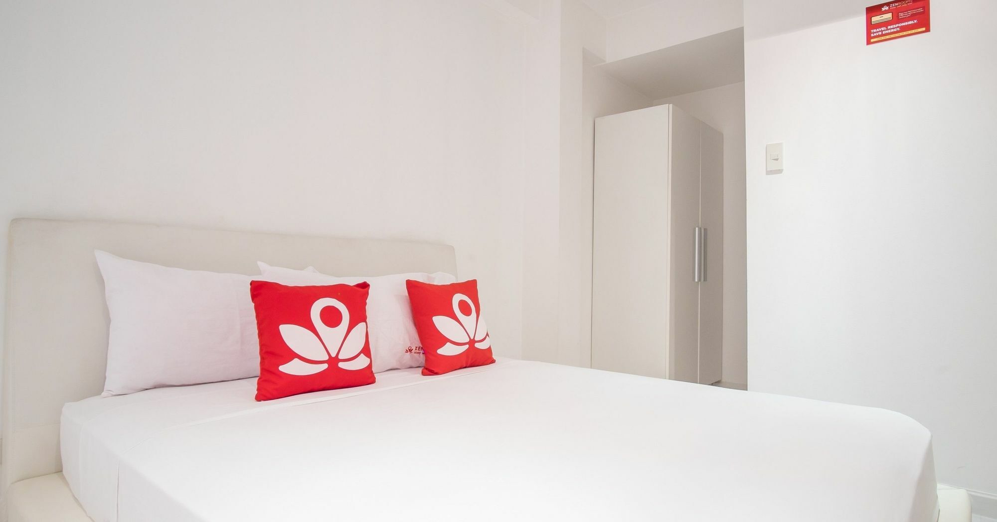 Zen Home Gramercy Residences Makati Makati City ภายนอก รูปภาพ
