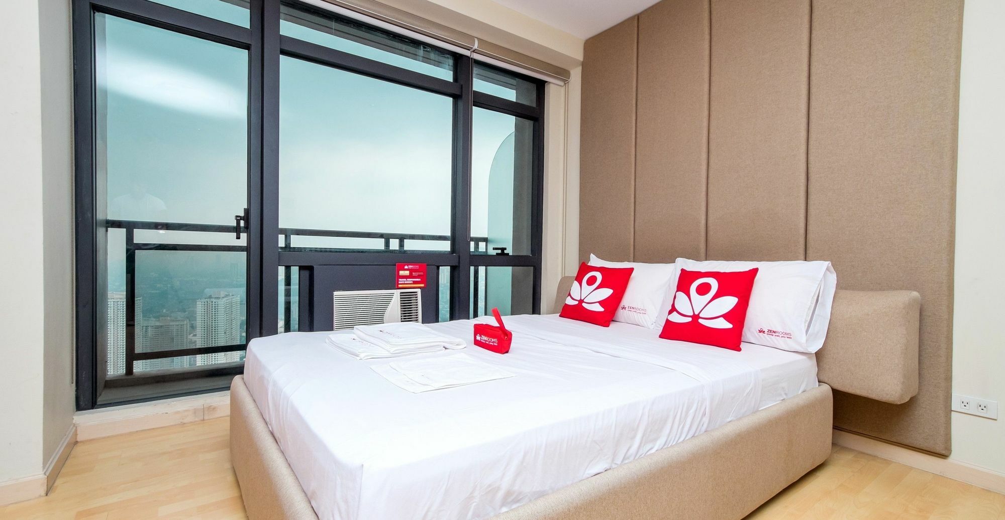 Zen Home Gramercy Residences Makati Makati City ภายนอก รูปภาพ